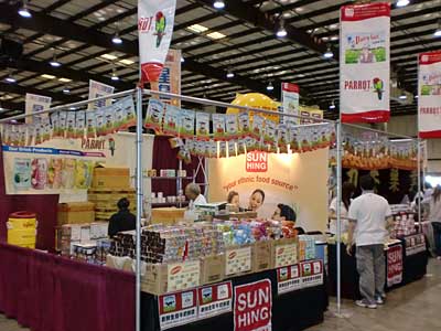 picture of Sun Hing Foods booth at Sing Tao Expo